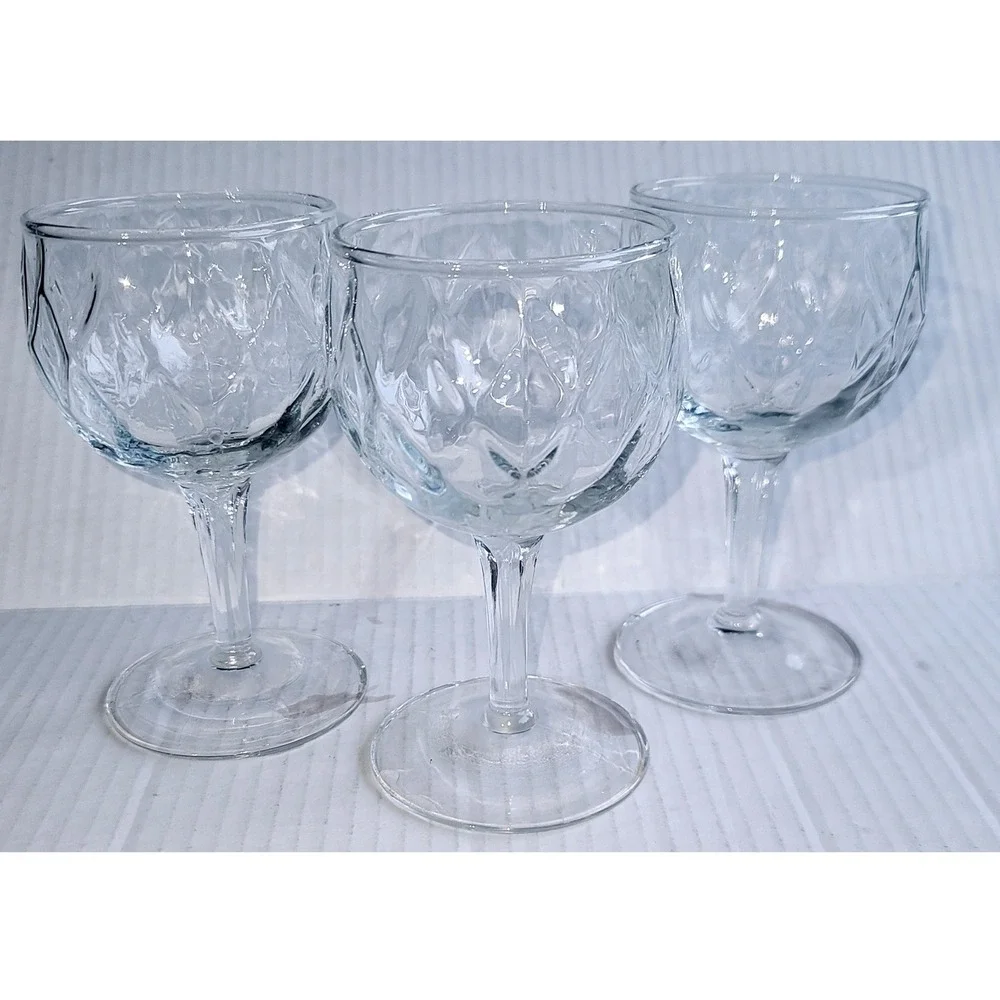 Vintage‎ Diamond Quilted Pattern Wine Water Goblets Clear Glass Stemware 3ct